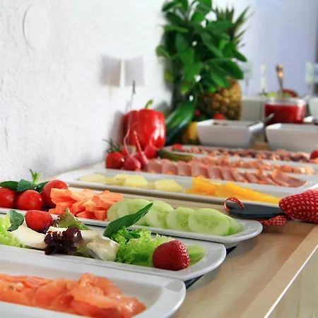 Maiers Johanniterbad Ringhotel 罗特威尔